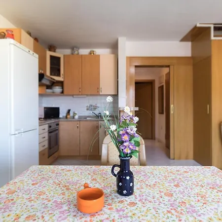 Glorija With Balcony