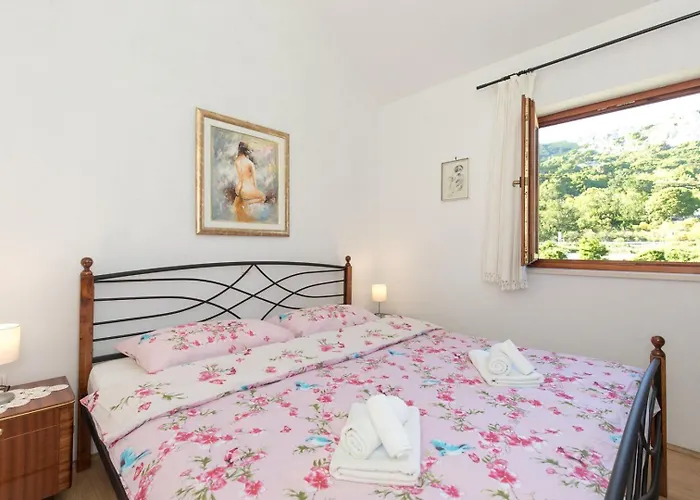 Glorija With Balcony Apartman Baška