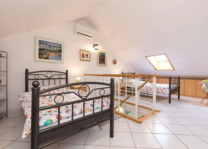 Glorija With Balcony *